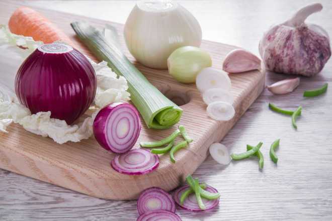 Garlic, onions and leeks